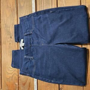 Amazon Essentials Women's Dark Wash Jeans - M Short